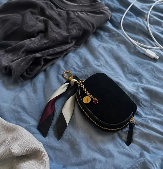Lifestyle imagery: Styled Black Mini with laundry-day clothes